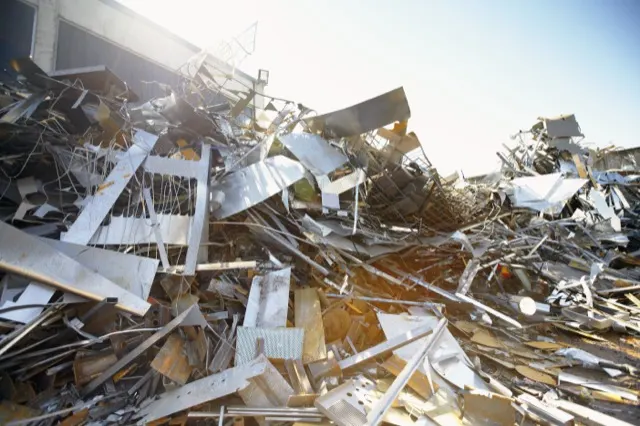 Current Scrap Steel and Cast Iron Prices in Poznań: What Determines the Rate per Ton?